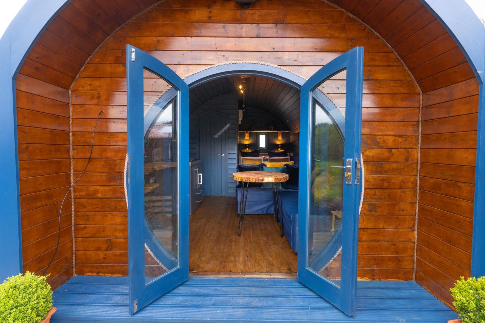 Kingswood Lodges Fort William Exterior foto